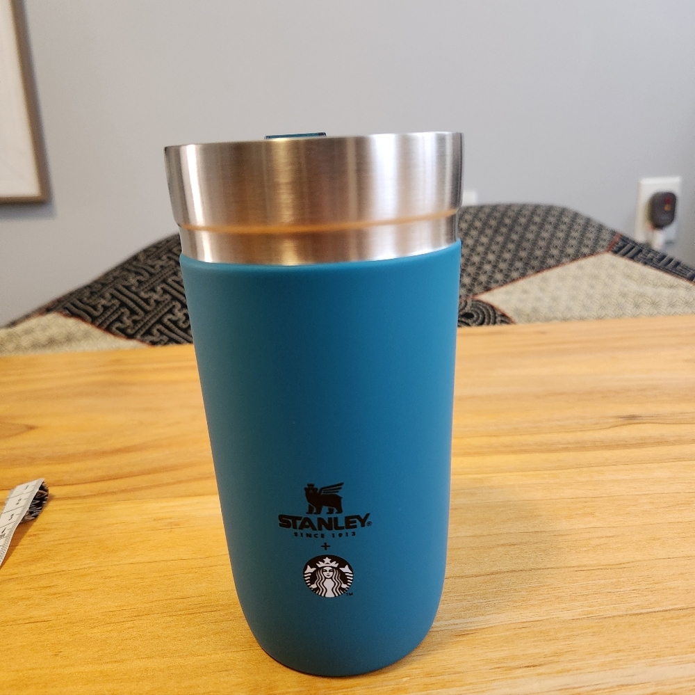 Stanley x Starbucks Thailand Ocean Go Cup 15 Oz